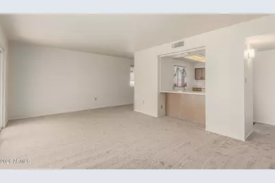 10341 W Clair Drive, Sun City, AZ 85351 - Photo 5