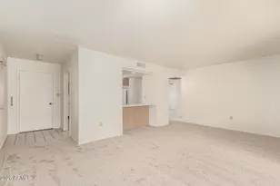 10341 W Clair Dr, Sun City, AZ 85351 - Photo 9