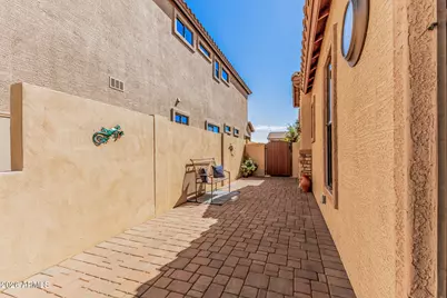 8653 E Ivy Street, Mesa, AZ 85207 - Photo 25