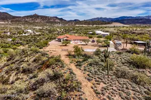 18931 E Maren Ave, Black Canyon City, AZ 85324 - Photo 17