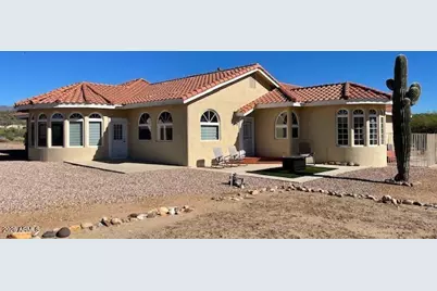 18931 E Maren Avenue, Black Canyon City, AZ 85324 - Photo 23