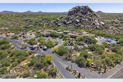 9229 E Whitethorn Circle, Scottsdale, AZ 85266 - Photo 55