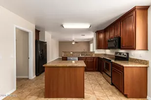 3335 W La Salle St, Phoenix, AZ 85041 - Photo 17