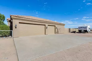 3877 E Hash Knife Draw Rd, San Tan Valley, AZ 85140 - Photo 29