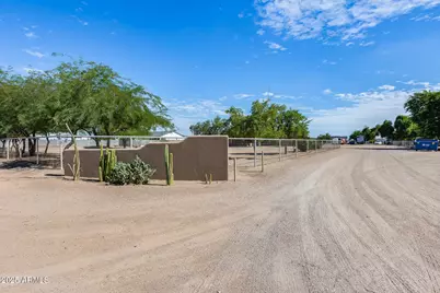 3877 E Hash Knife Draw Road, San Tan Valley, AZ 85140 - Photo 19