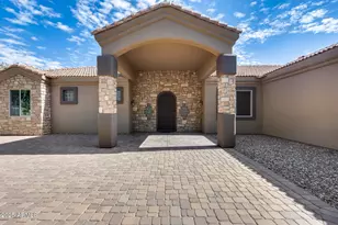 3877 E Hash Knife Draw Rd, San Tan Valley, AZ 85140 - Photo 1