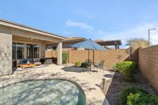 2819 E Los Gatos Dr, Phoenix, AZ 85050 - Photo 37