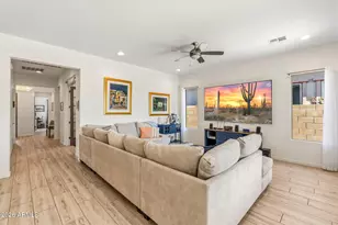 2819 E Los Gatos Dr, Phoenix, AZ 85050 - Photo 5