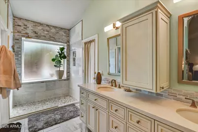 19457 N 87th Drive, Peoria, AZ 85382 - Photo 11