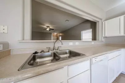 15239 N 153rd Drive, Surprise, AZ 85379 - Photo 11