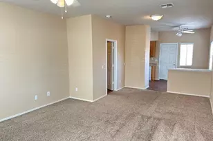 2834 E Tracy Ln, Phoenix, AZ 85032 - Photo 9