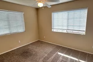 2834 E Tracy Ln, Phoenix, AZ 85032 - Photo 3