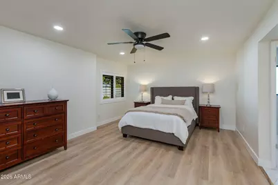 11229 N 23rd Place, Phoenix, AZ 85028 - Photo 9