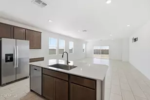 25489 W Fraktur Rd, Buckeye, AZ 85326 - Photo 11