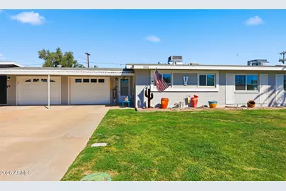 10746 W Abbott Avenue, Sun City, AZ 85351 - Photo 7