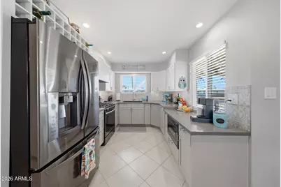 10746 W Abbott Avenue, Sun City, AZ 85351 - Photo 11