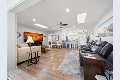 10746 W Abbott Avenue, Sun City, AZ 85351 - Photo 13