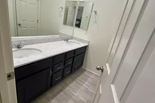 25214 N 54th Dr, Phoenix, AZ 85083 - Photo 11