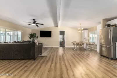 7810 W Peoria Avenue #85, Peoria, AZ 85345 - Photo 9