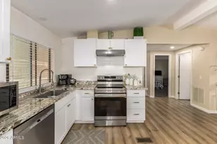 7810 W Peoria Ave, Peoria, AZ 85345 - Photo 13