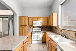 8965 E Hillview St, Mesa, AZ 85207 - Photo 9