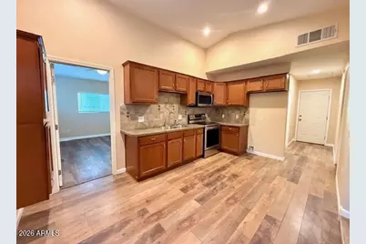 324 S Ocotillo Drive, Apache Junction, AZ 85120 - Photo 3