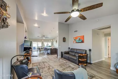 815 W Geronimo Street, Chandler, AZ 85225 - Photo 19