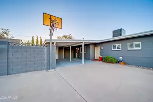 2624 N 68th Pl, Scottsdale, AZ 85257 - Photo 3