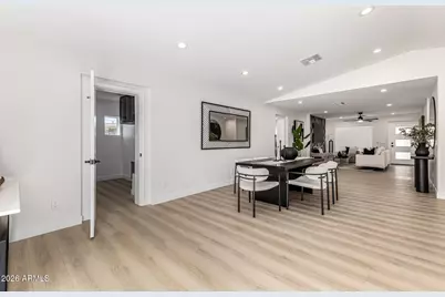 2507 E Devonshire Avenue, Phoenix, AZ 85016 - Photo 13