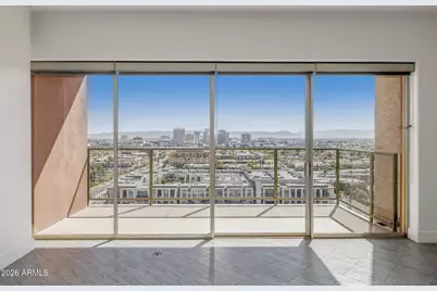 4750 N Central Avenue #E16, Phoenix, AZ 85012 - Photo 1