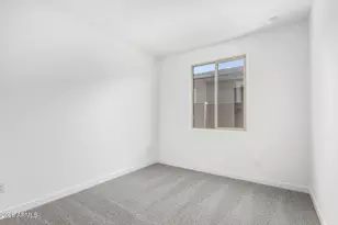 5447 W Manzanita Dr, Glendale, AZ 85302 - Photo 17