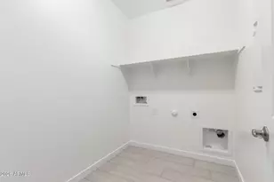 5447 W Manzanita Dr, Glendale, AZ 85302 - Photo 23