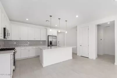 5447 W Manzanita Drive, Glendale, AZ 85302 - Photo 3