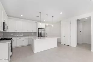 5447 W Manzanita Dr, Glendale, AZ 85302 - Photo 3