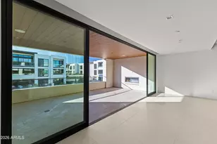 6587 N Palmeraie Blvd, Paradise Valley, AZ 85253 - Photo 9