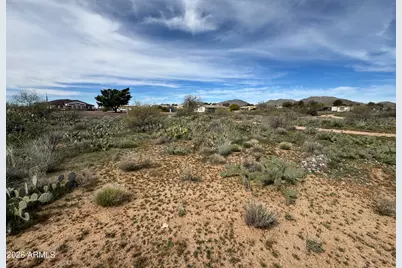 26755 S Grandview Drive, Congress, AZ 85332 - Photo 5