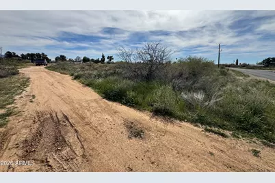 26755 S Grandview Drive, Congress, AZ 85332 - Photo 13