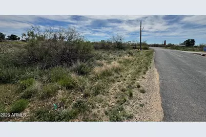 26755 S Grandview Drive, Congress, AZ 85332 - Photo 11
