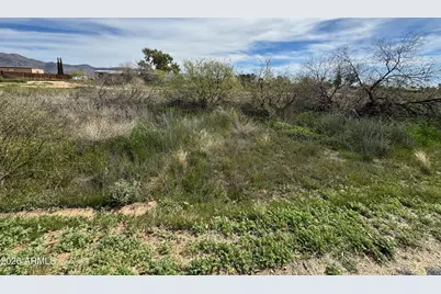 26715 S Grandview Drive #24, Congress, AZ 85332 - Photo 3