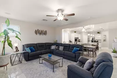 22250 W Ashleigh Marie Drive, Buckeye, AZ 85326 - Photo 7