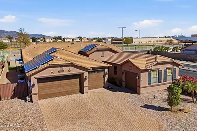 22250 W Ashleigh Marie Drive, Buckeye, AZ 85326 - Photo 3