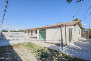 6311 W Medlock Dr, Glendale, AZ 85301 - Photo 25