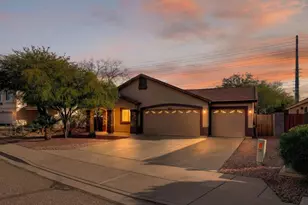 10257 E Cicero Cir, Mesa, AZ 85207 - Photo 3