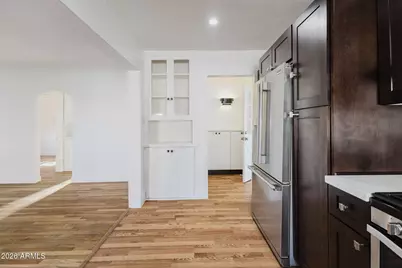 1950 W Palm Lane, Phoenix, AZ 85009 - Photo 9