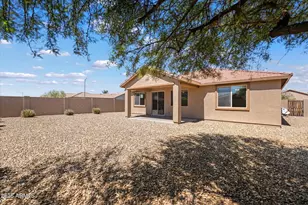 5511 W Desperado Way, Phoenix, AZ 85083 - Photo 19