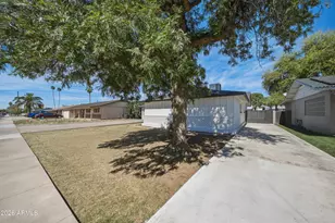 564 W Dublin St, Chandler, AZ 85225 - Photo 33