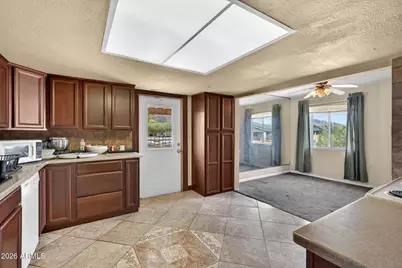 9832 S 4th Street, Phoenix, AZ 85042 - Photo 15