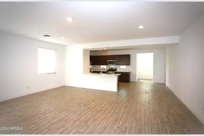 3824 S 64th Drive, Phoenix, AZ 85043 - Photo 7