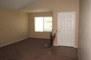 18671 N Madison Rd, Maricopa, AZ 85139 - Photo 9