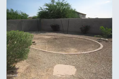 18671 N Madison Road, Maricopa, AZ 85139 - Photo 27